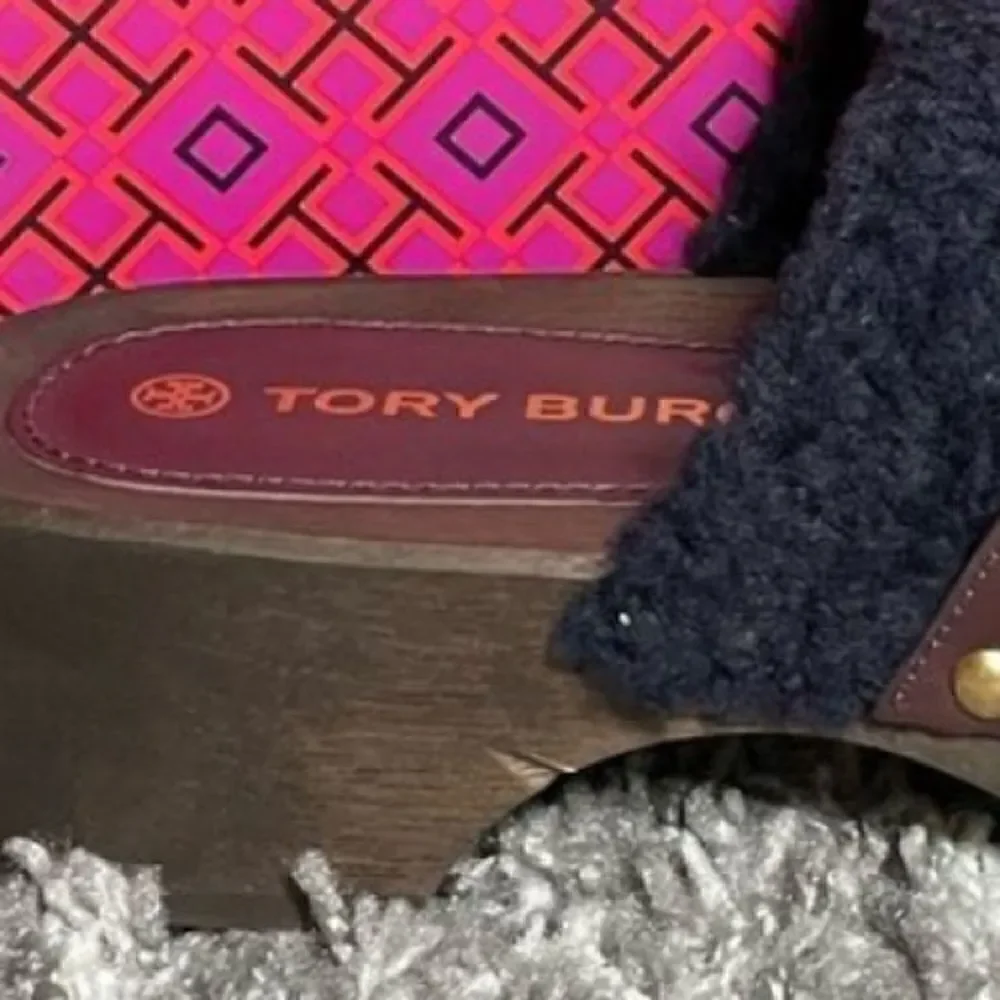 Tory Burch upper tory has